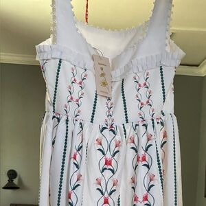 Elegant Floral Maxi Dress in White and Pink